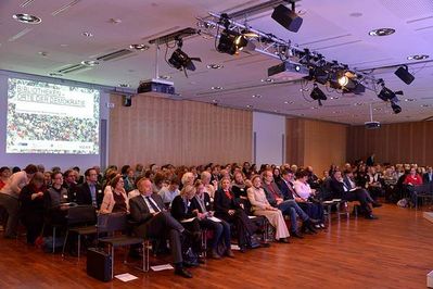 Fotot der Teilnehmer eine Veranstaltung des Niedersächsischen Bibliothekstages 2016